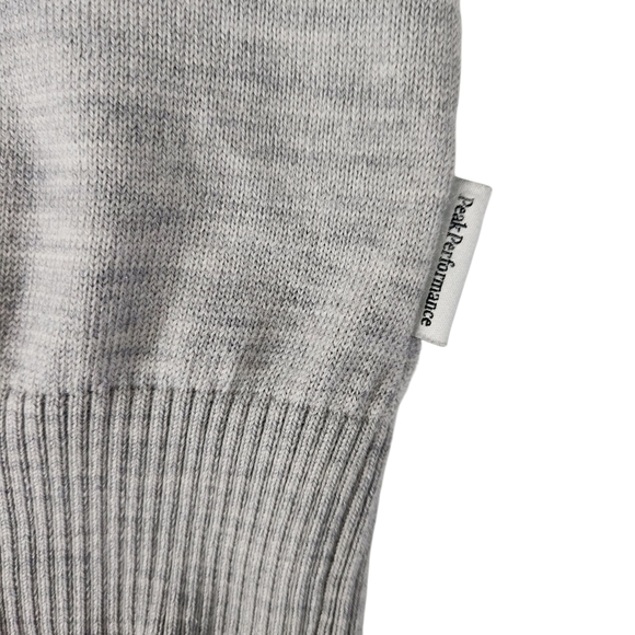 PEAK PERFORMANCE Light Gray Merino Wool V-Neck Sweater xl - Picture 4 of 11